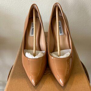 Steve Madden Camel Patent Luiza Pump - Size 5 - New In Box
